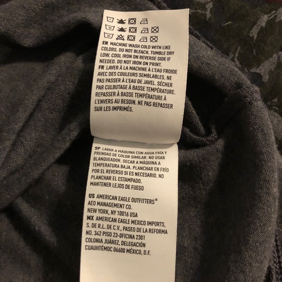 American eagle tight fit long sleeve - Picture 7 of 7